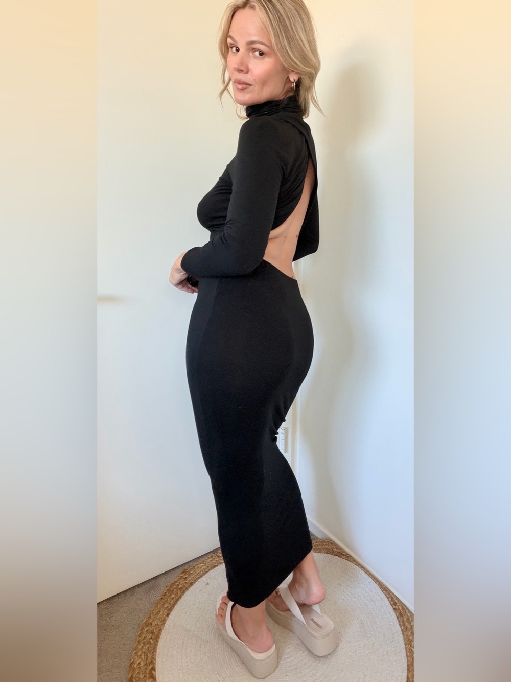 Aritzia Babaton Black Long-Sleeve Open-Back Midi Dress